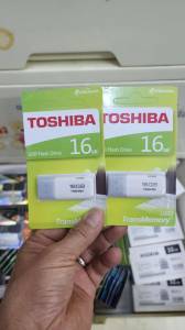 USB Toshiba U202 copy 16G nhựa