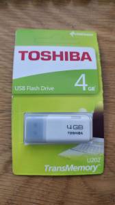 USB Toshiba U202 copy 4G nhựa