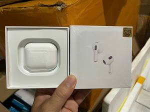 Tai hổ vằn Airpods 3 (12) nguyên seal