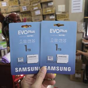 Thẻ nhớ MicroSD Samsung EVO PLUS 1TB Class10, U3, V30, A2 - Kèm Adapter (160 MB/s)