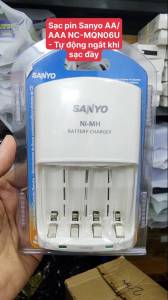 Sạc pin Sanyo AA/AAA NC-MQN06U - Tự động ngắt khi sạc đầy